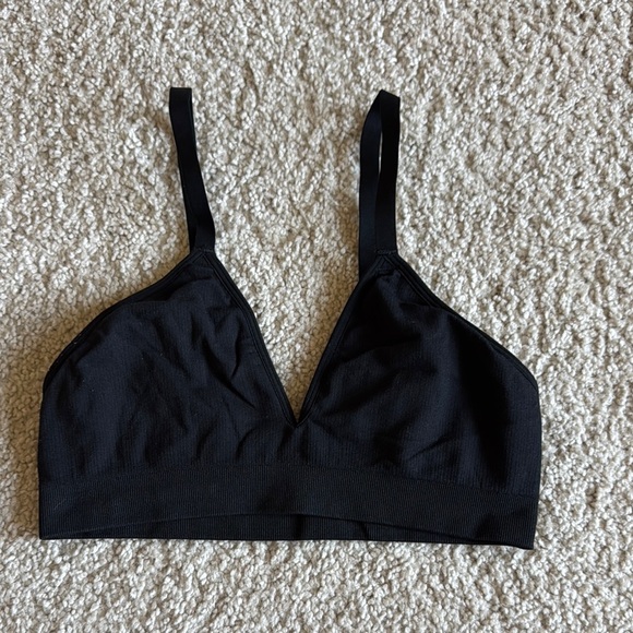 Bombas Tops - Bombas Black Sports Bra size Medium/Large